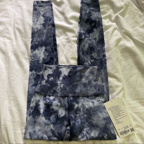 NWT Diamond Dye Ink Blue Align Leggings Sz 2 - Picture 3 of 4